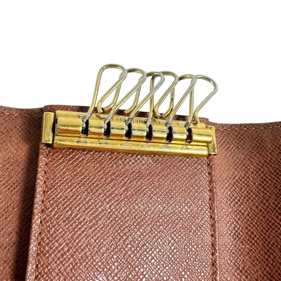 LOUIS VUITTON Brown Canvas Monogram Key Holder 6 Rings Made in France - Picture 7 of 14